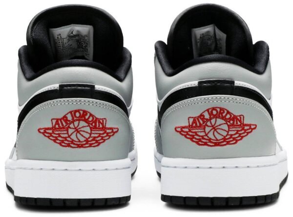 AIR JORDAN 1 LOW LIGHT SMOKE GREY